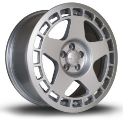 fifteen52 Turbomac 17x8 5x114,3 ET45 Speed Silver